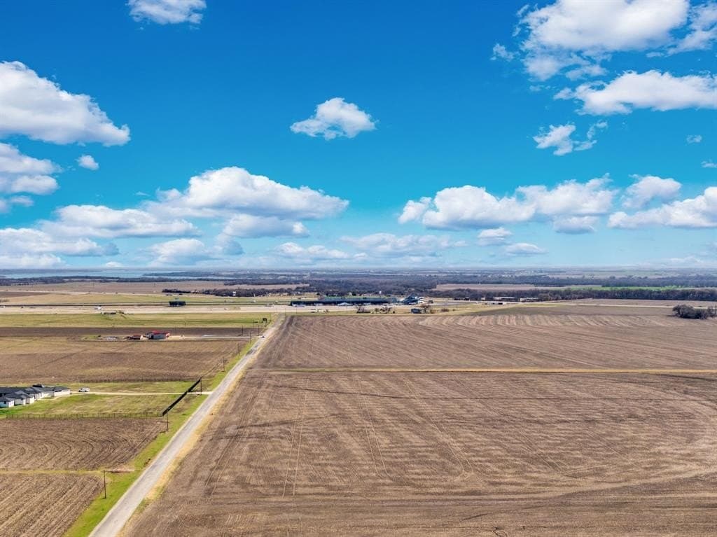 23.9 acres in Ellis County - photo 19