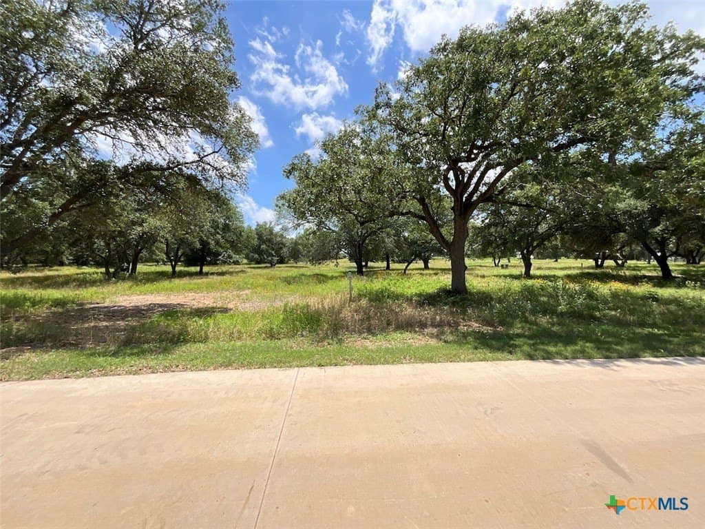 1.11 acres in Colorado County - photo 4