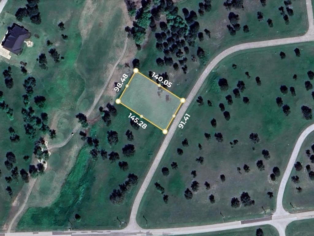 0.31 acres in Johnson County - photo 2