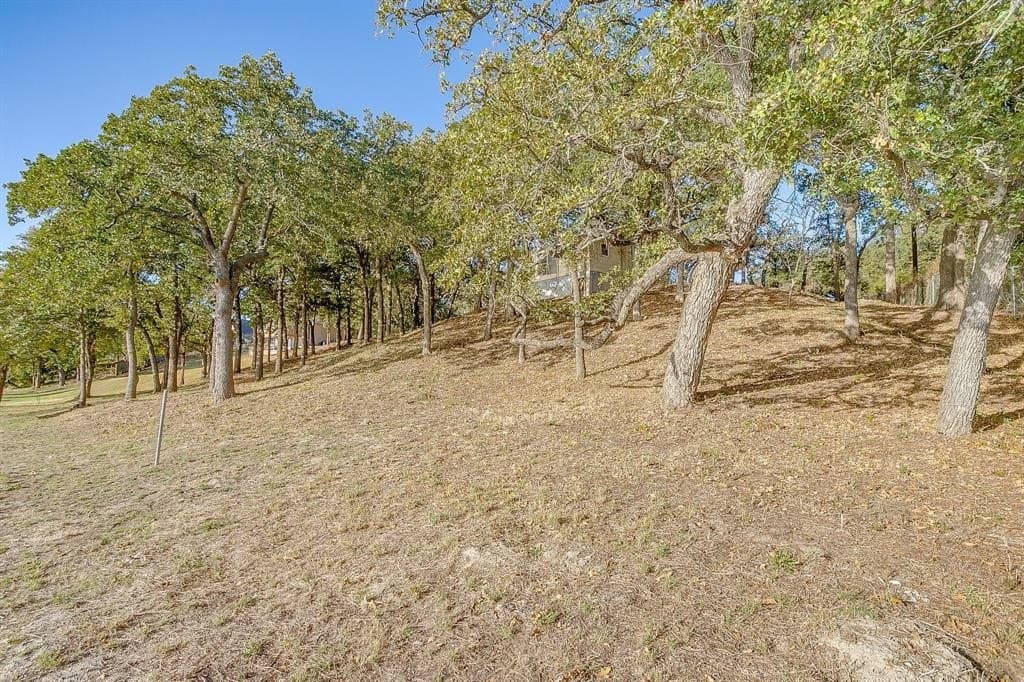 0.97 acres in Tarrant County - photo 12