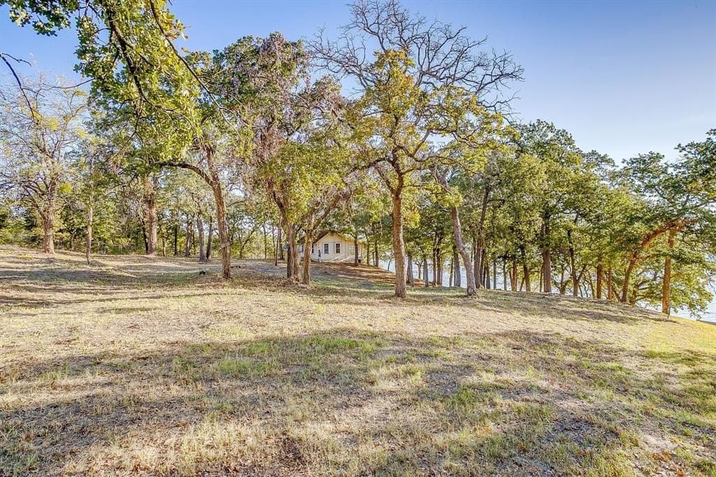 0.97 acres in Tarrant County - photo 7