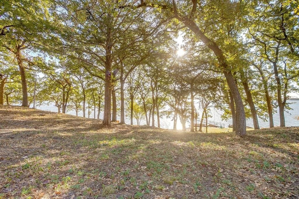 0.97 acres in Tarrant County - photo 9