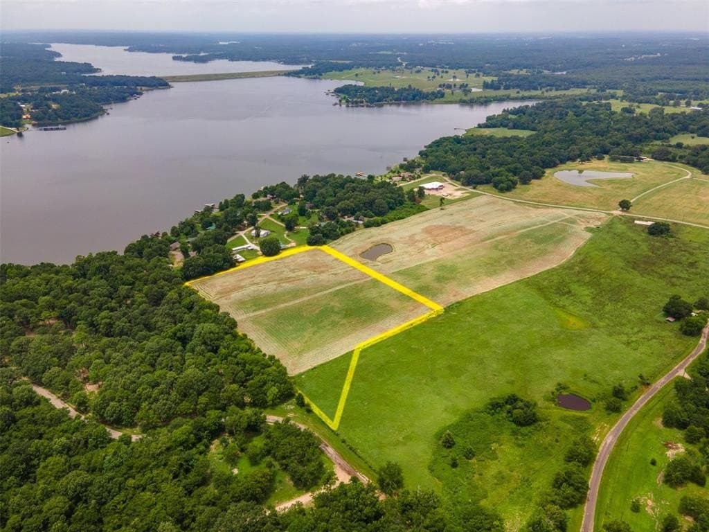 11.73 acres in Titus County - photo 3