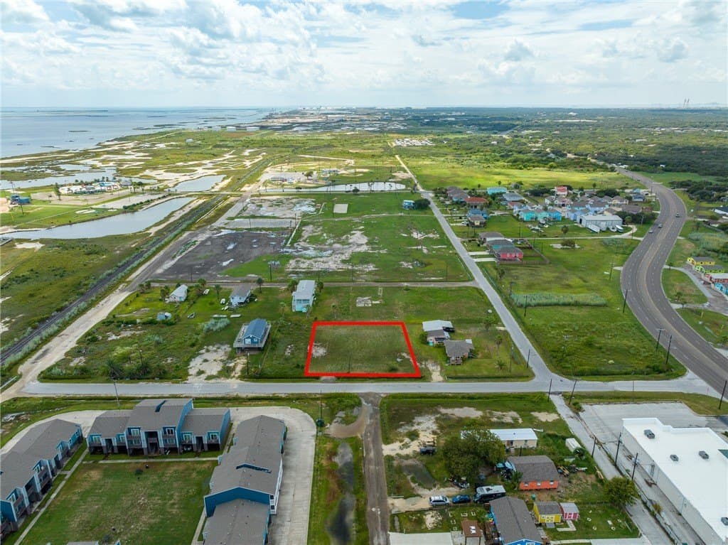 0.46 acres in San Patricio County - photo 3