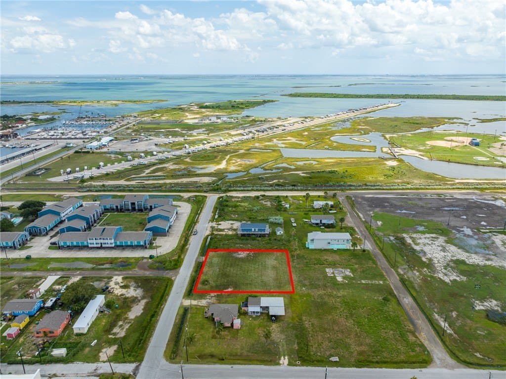 E Highland Avenue lot: 13-18
