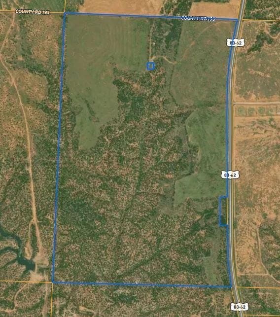 395.5 acres in Childress County - photo 4