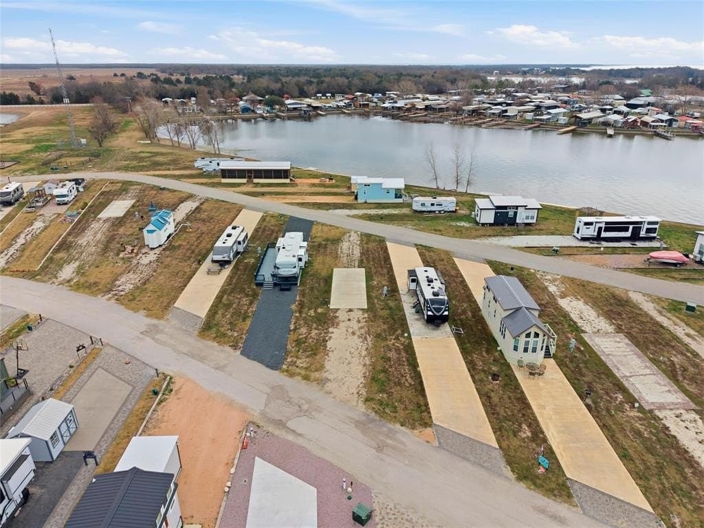 0.09 acres in Navarro County - photo 11