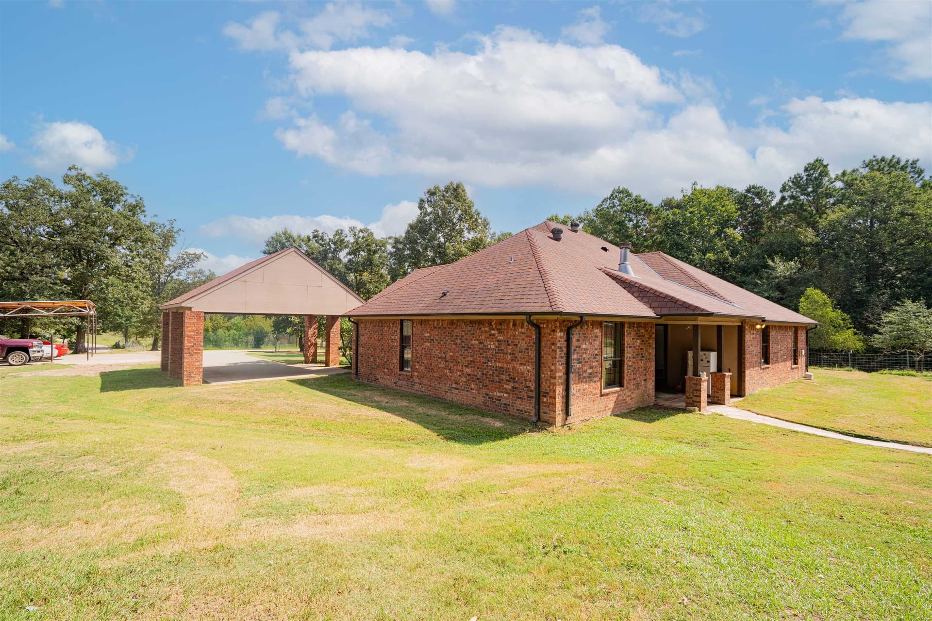 28.02 acres in Upshur County - photo 3