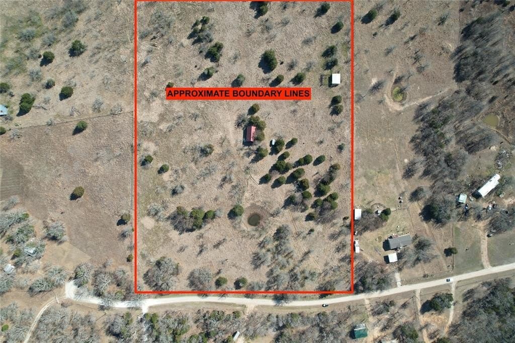 16 acres in Navarro County - photo 2