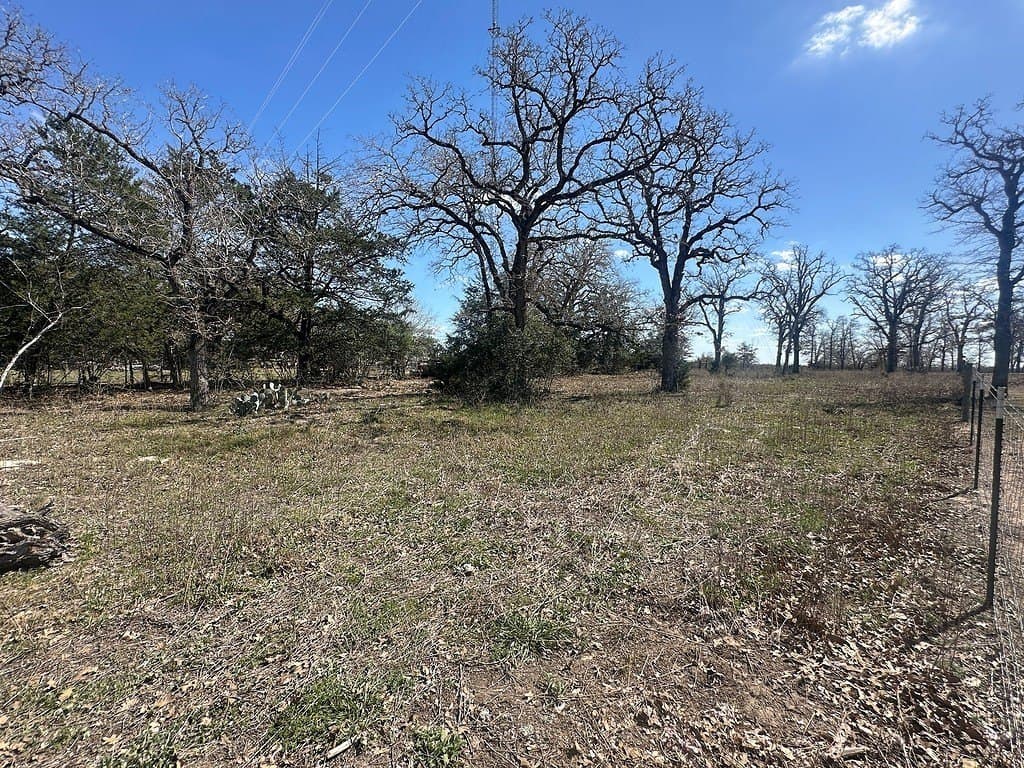 5.5 acres in Fayette County - photo 11