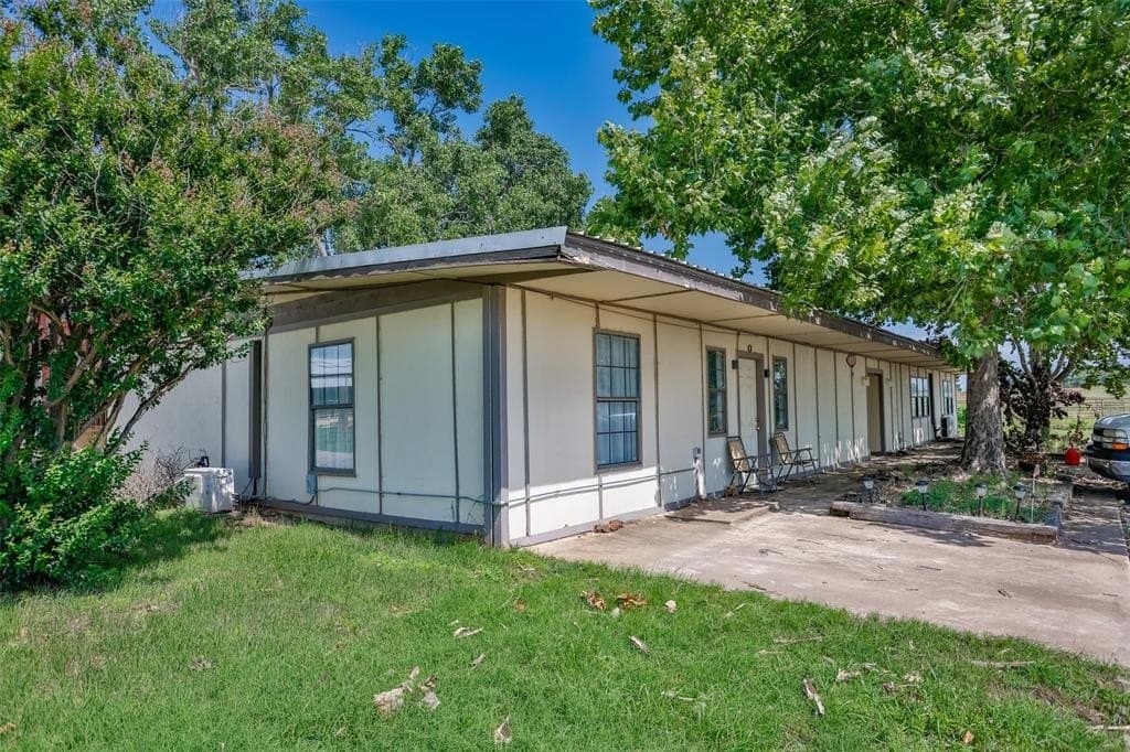 80 acres in Cooke County - photo 13