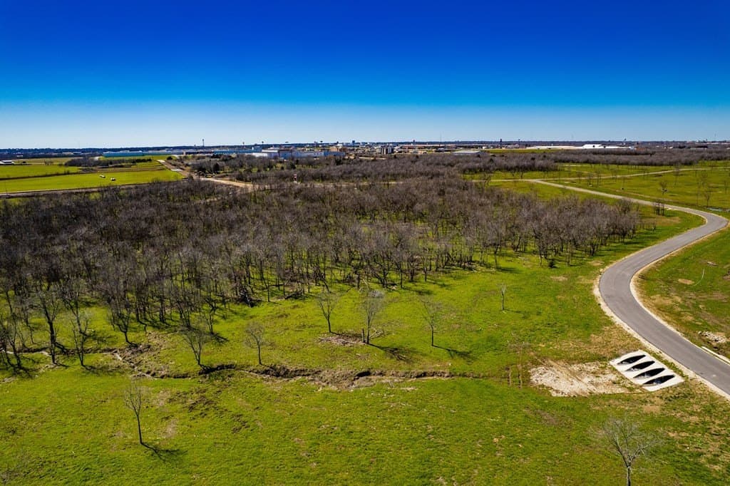 7.82 acres in Navarro County - photo 14