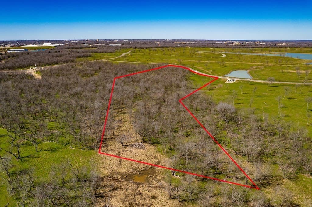 7.82 acres in Navarro County - photo 9