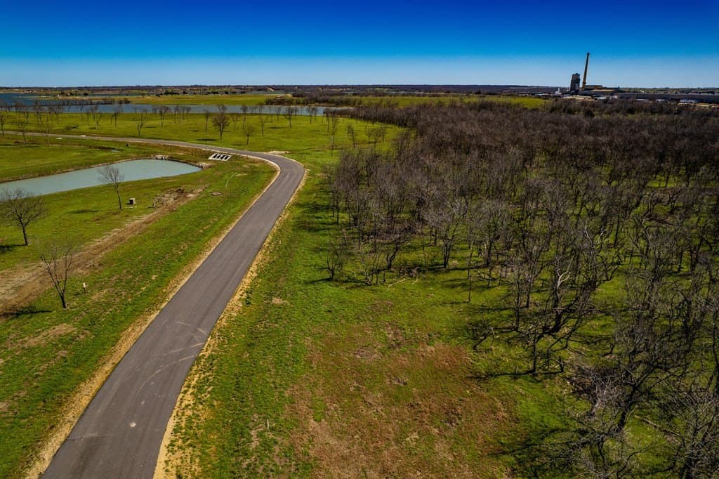 7.82 acres in Navarro County - photo 17