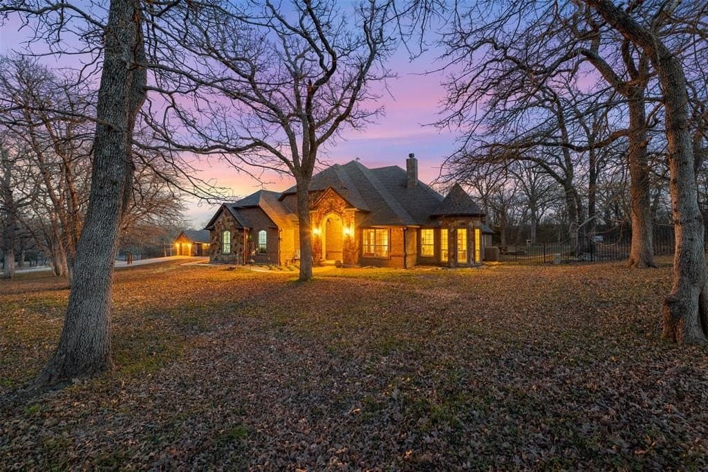 10.24 acres in Tarrant County - photo 2