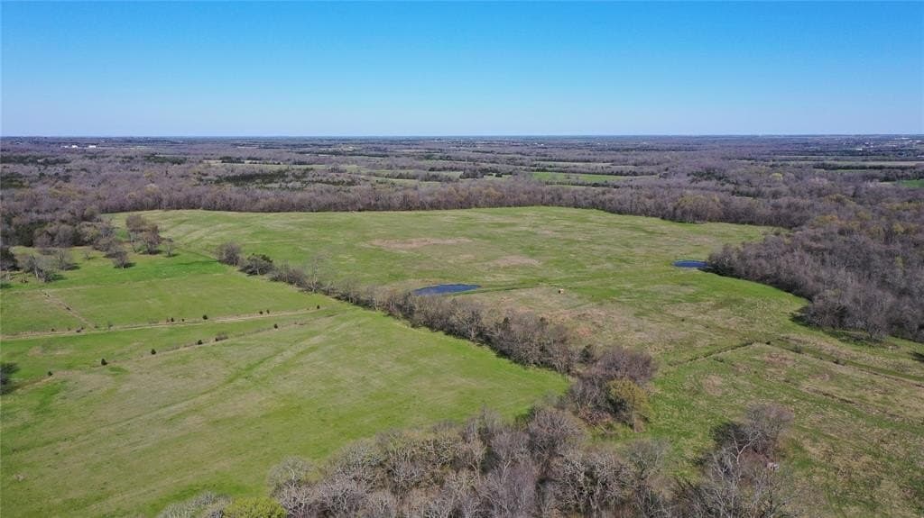 140 acres in Hunt County - photo 9