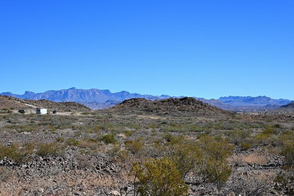 5.42 acres in Brewster County - photo 5