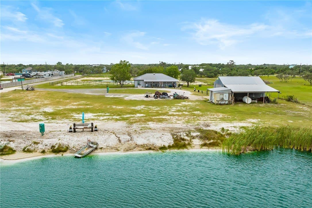 10.84 acres in Aransas County - photo 3