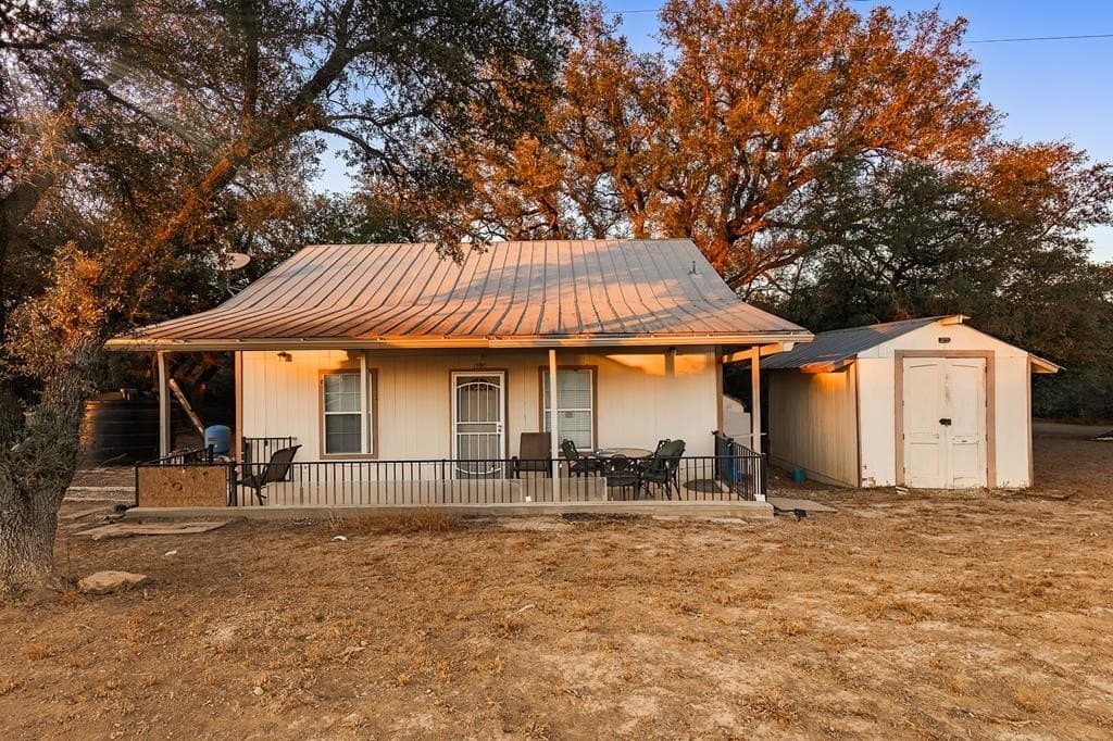 1590 Curtis Bourn Road