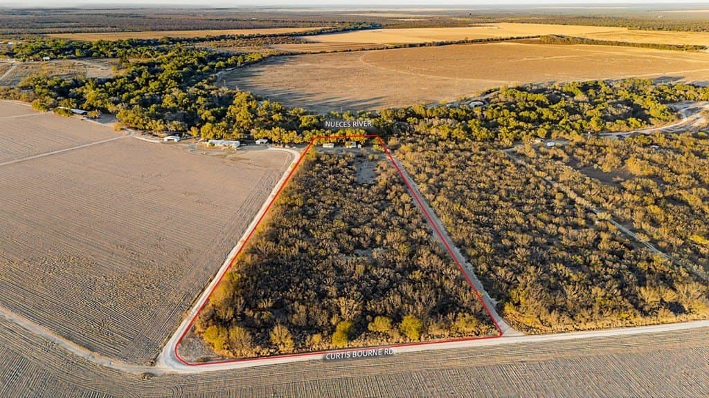 435,600 acres in Zavala County - photo 21