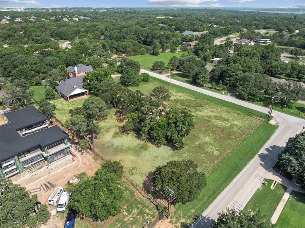1.21 acres in Tarrant County - photo 2