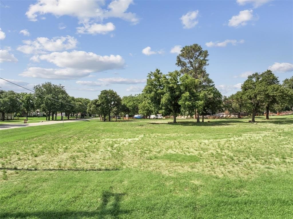 1.21 acres in Tarrant County - photo 6