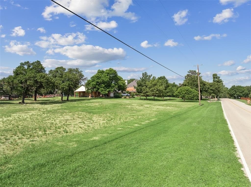 1.21 acres in Tarrant County - photo 9