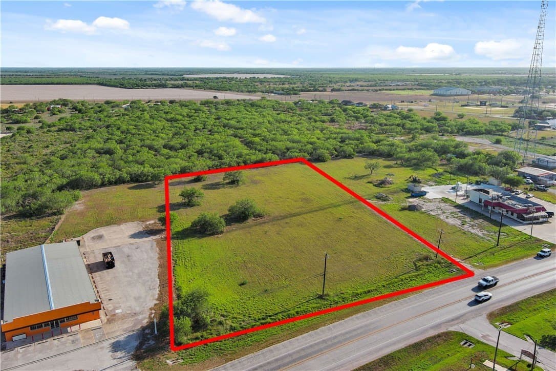 1.46 acres in Jim Wells County - photo 9