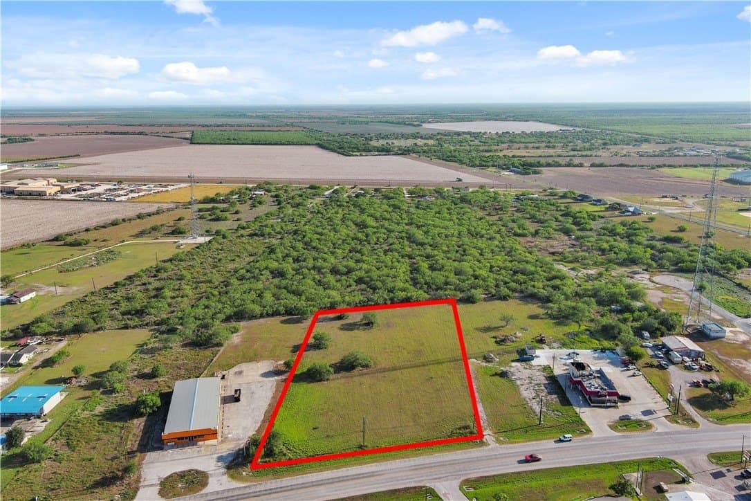 1.46 acres in Jim Wells County - photo 5