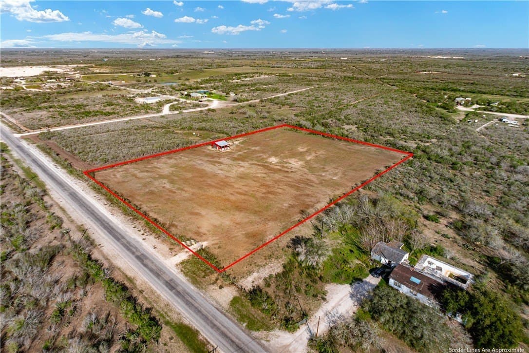 5.64 acres in Jim Wells County - photo 2