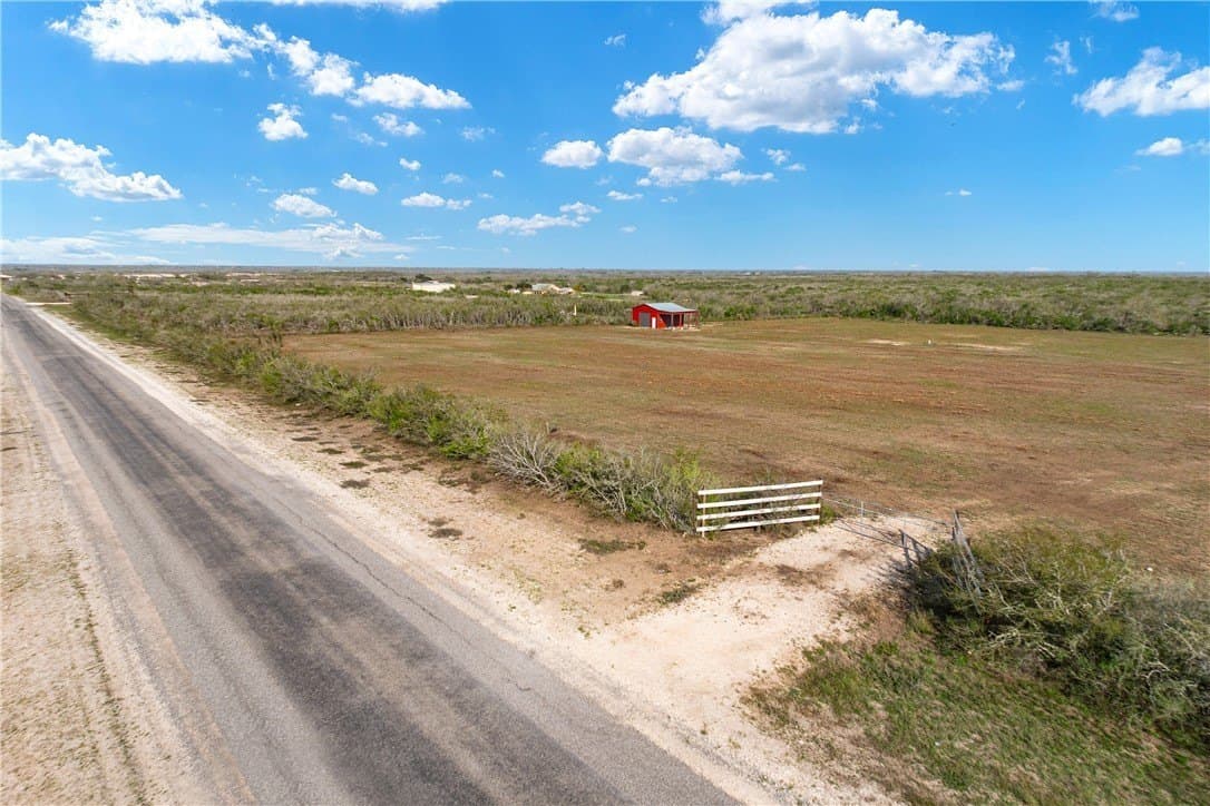 5.64 acres in Jim Wells County - photo 12