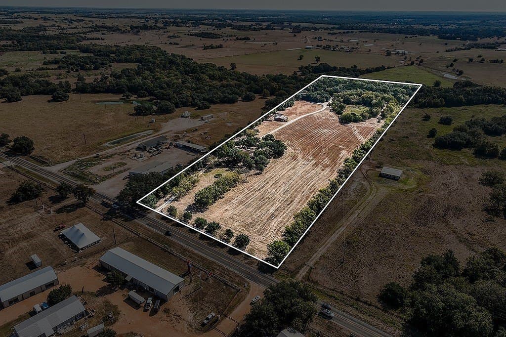 19.93 acres in Fayette County - photo 8