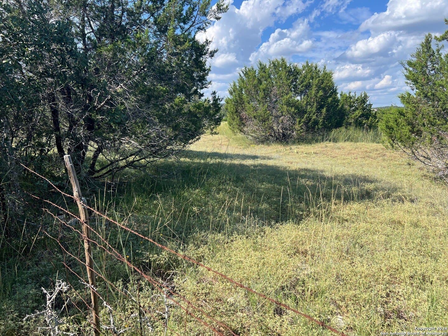 3 acres in Comal County - photo 5