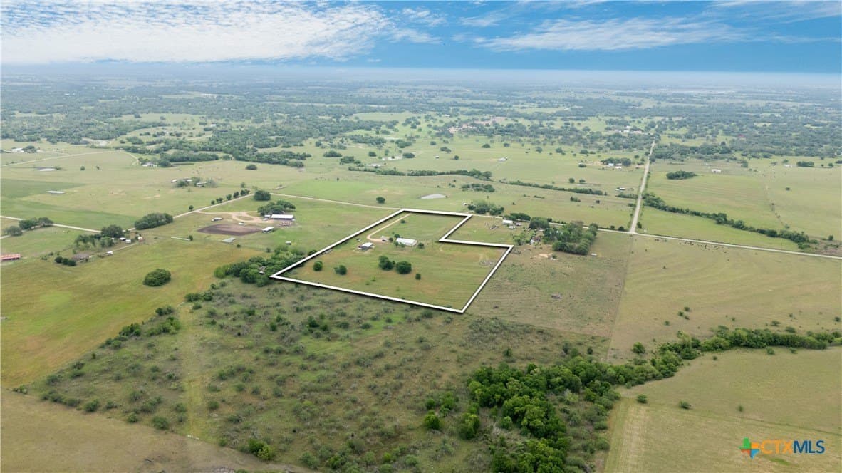 12 acres in DeWitt County - photo 27