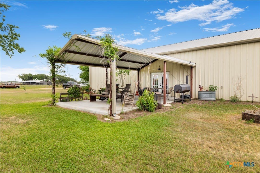 12 acres in DeWitt County - photo 9