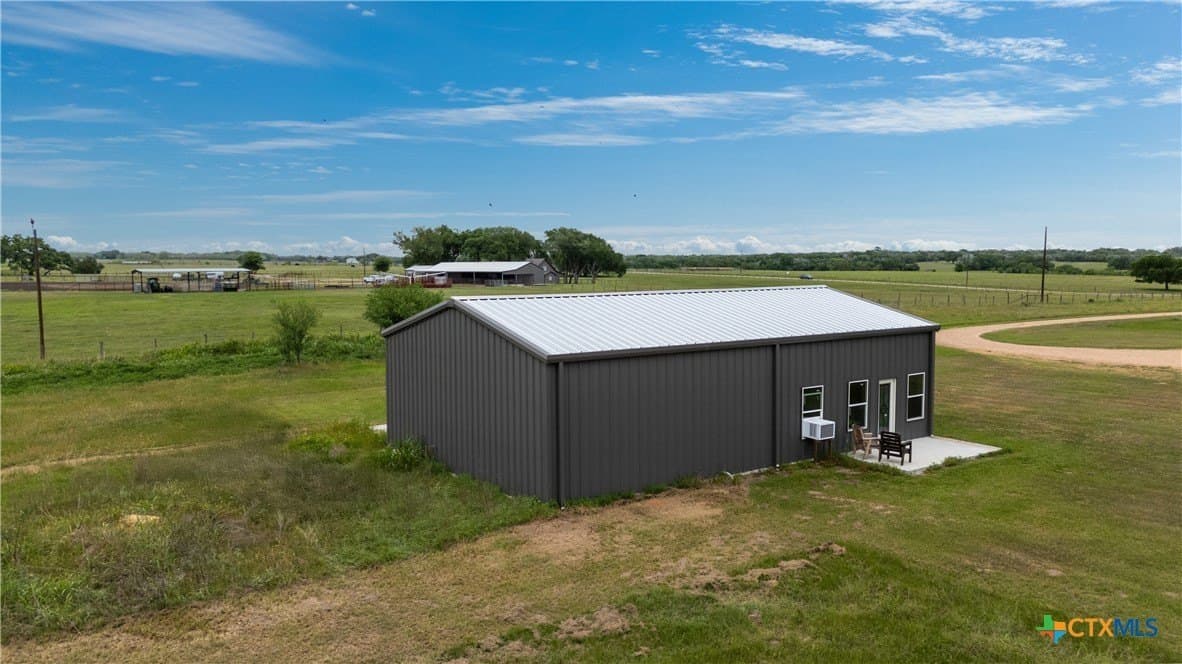 12 acres in DeWitt County - photo 24