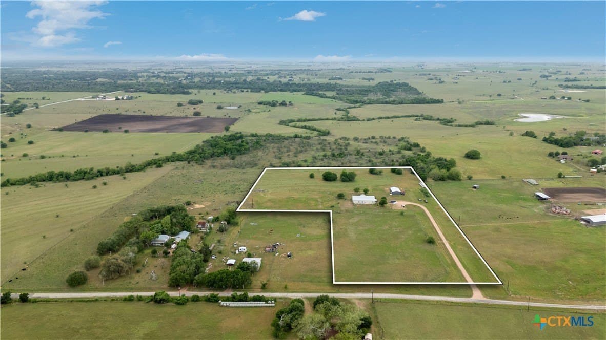 12 acres in DeWitt County - photo 5
