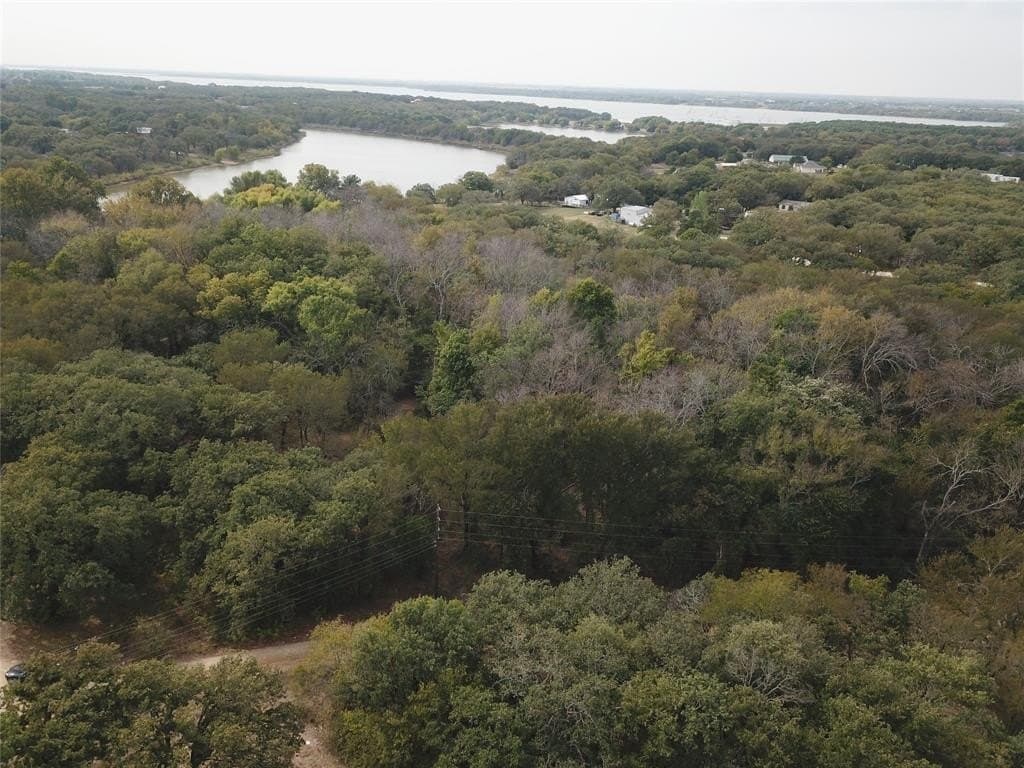 0.97 acres in Cooke County - photo 6