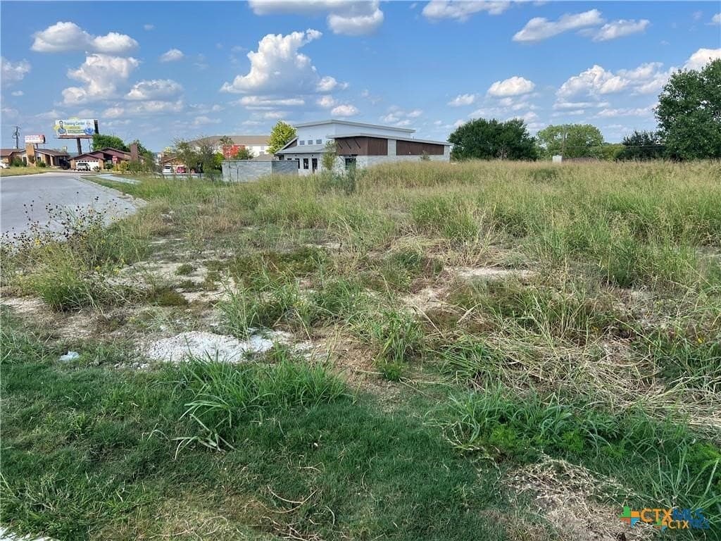 0.77 acres in Bell County - photo 3