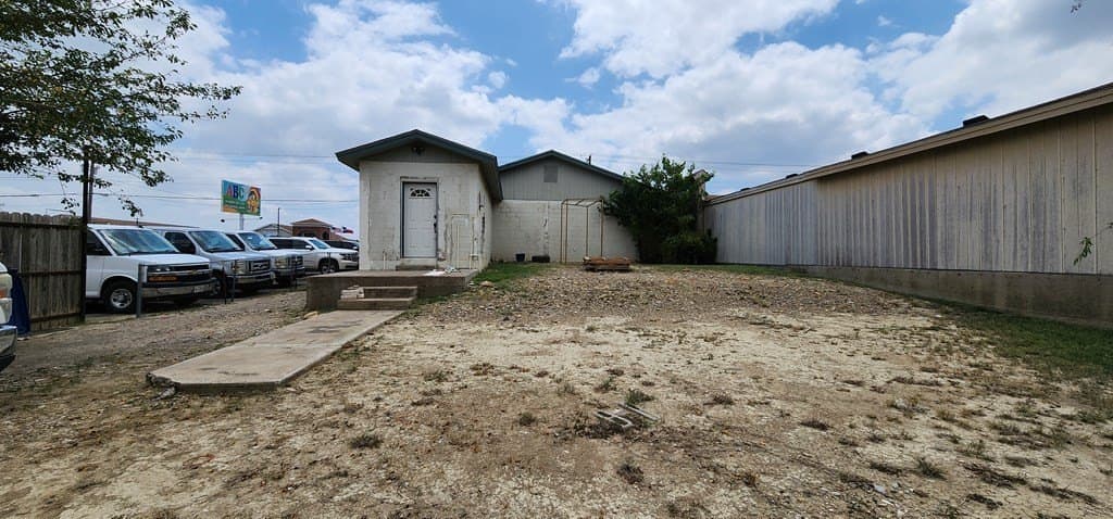 10,000 acres in Maverick County - photo 12