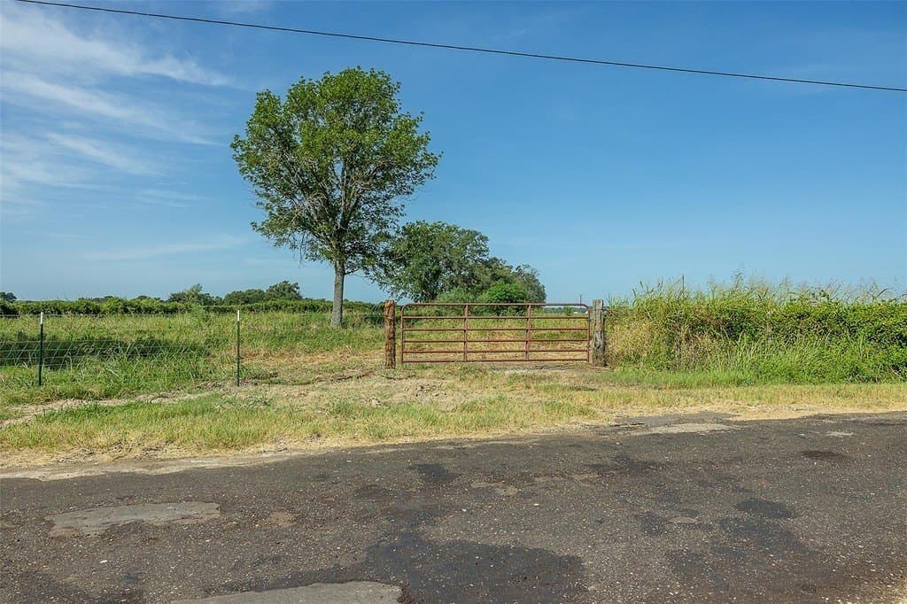 0.72 acres in Limestone County - photo 2