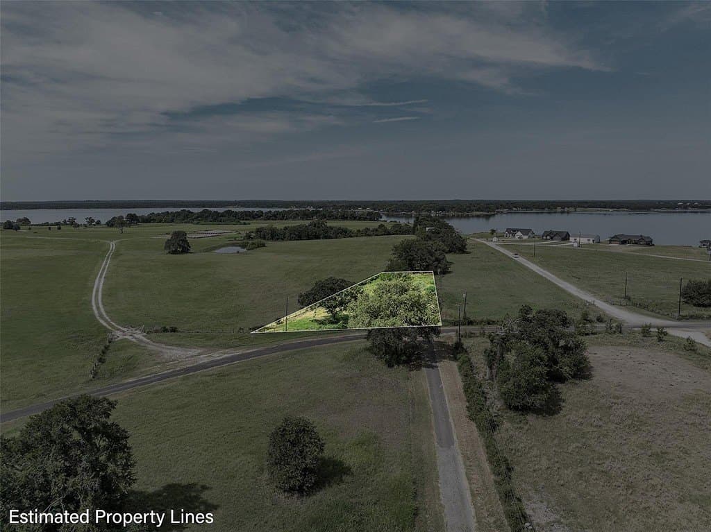 0.72 acres in Limestone County - photo 5