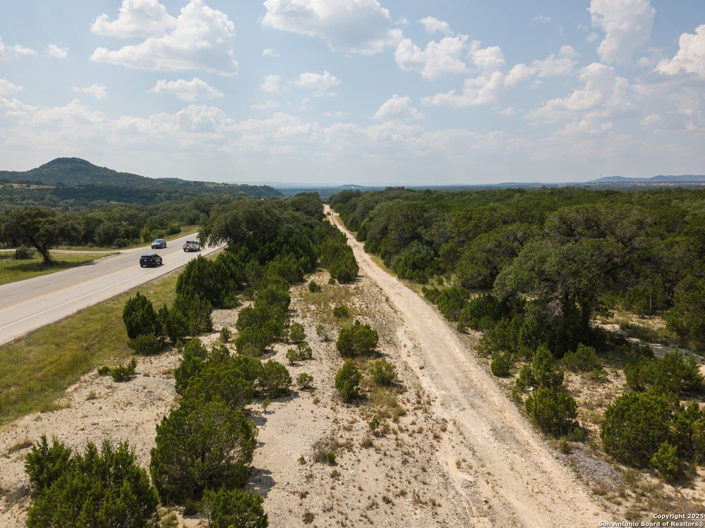10 acres in Bandera County - photo 5