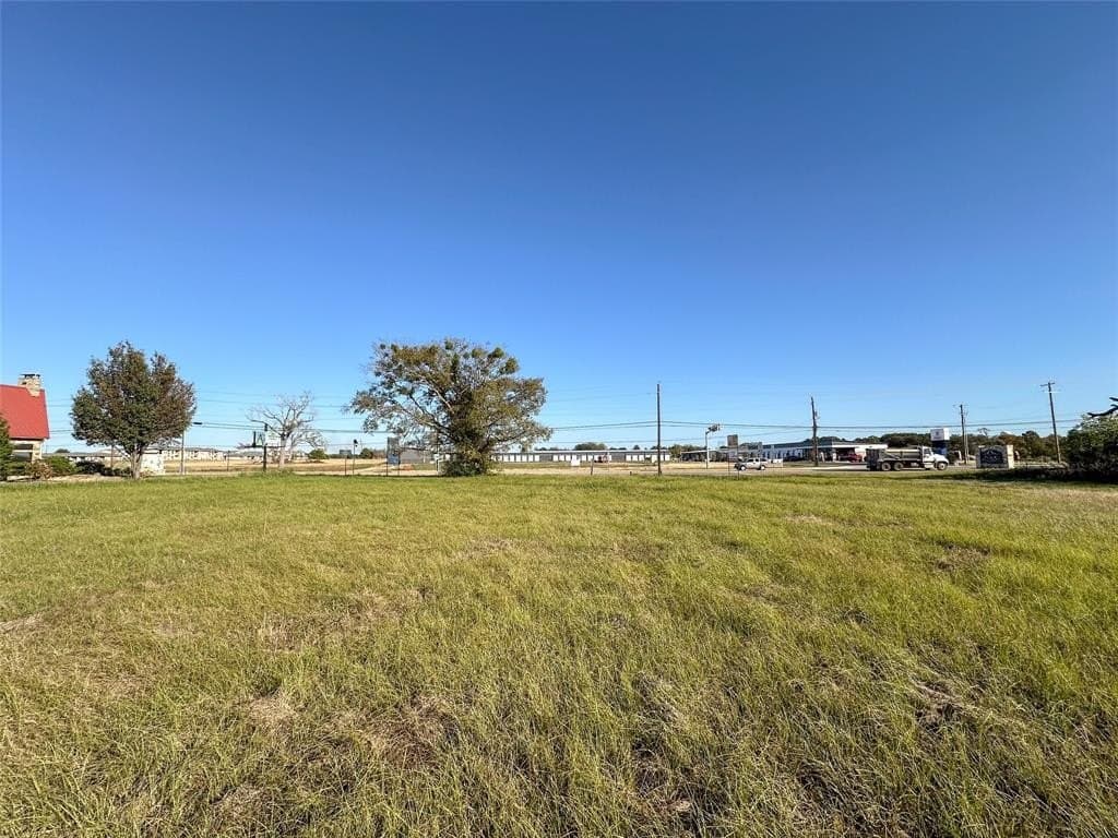 1 acres in Henderson County - photo 3