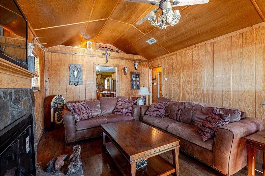 19.49 acres in Jack County - photo 4