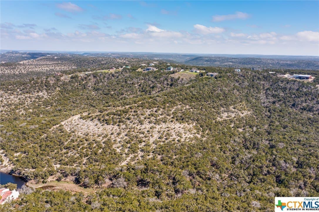 13.71 acres in Comal County - photo 4