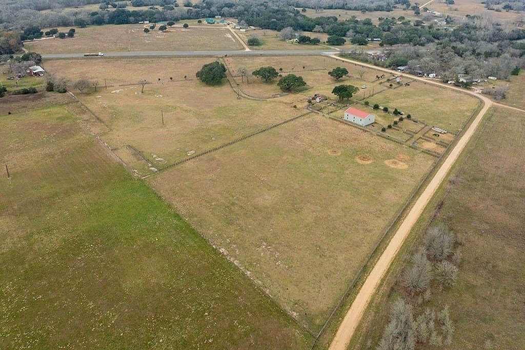 22.78 acres in Lavaca County - photo 3