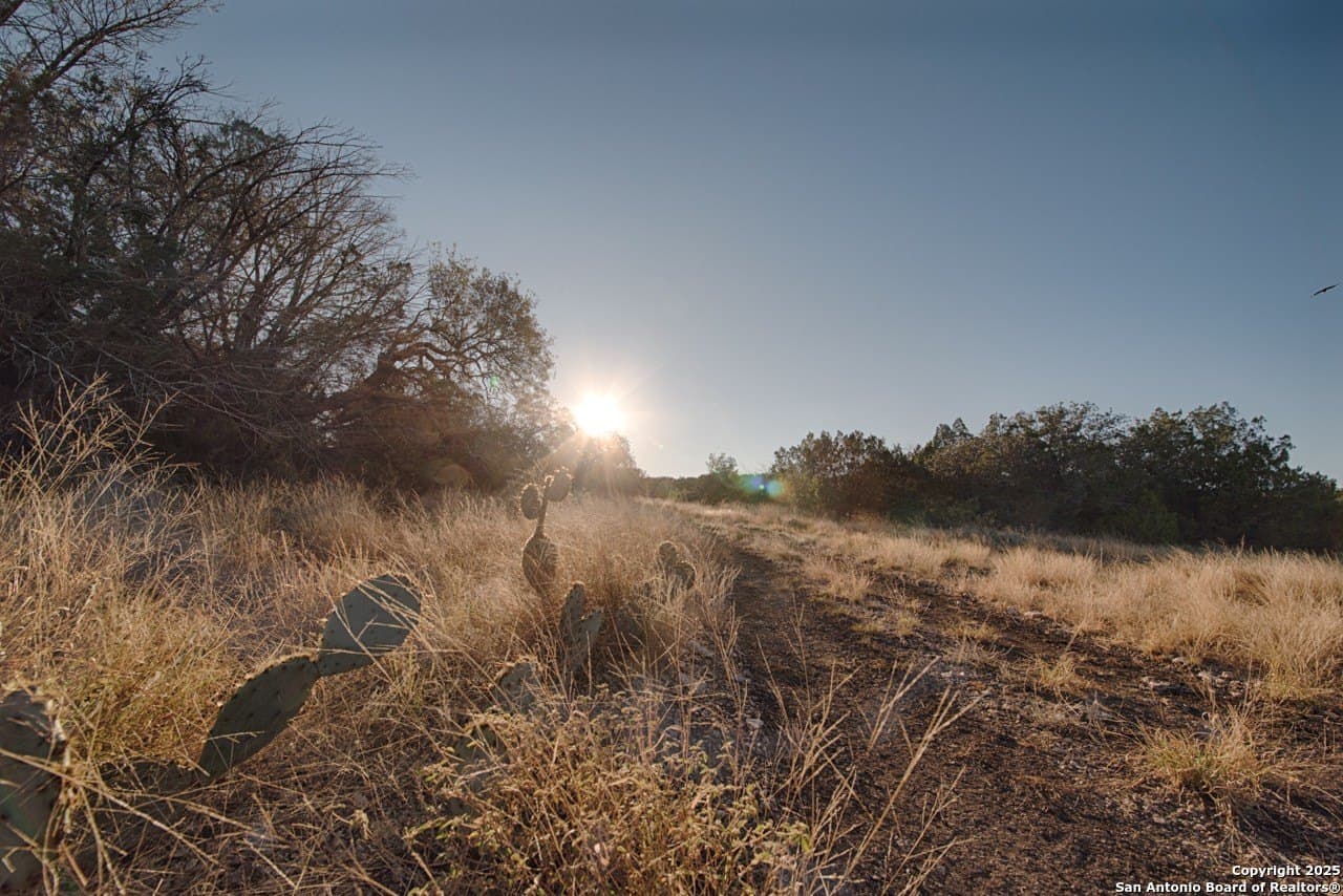 82 acres in Edwards County - photo 14