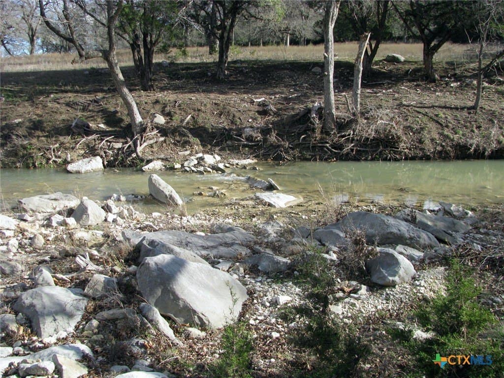5.01 acres in Coryell County - photo 6