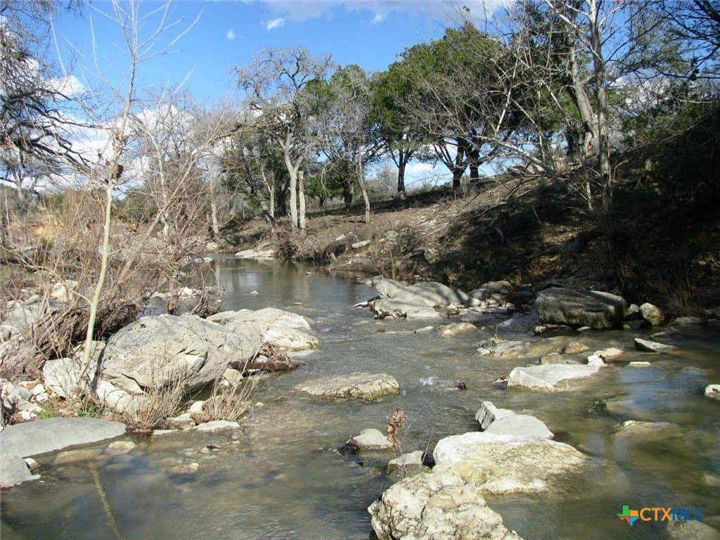 5.01 acres in Coryell County - photo 4